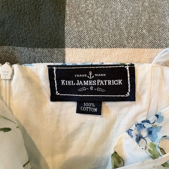 Kiel James Patrick Hydrangea Dress - Picture 5 of 5